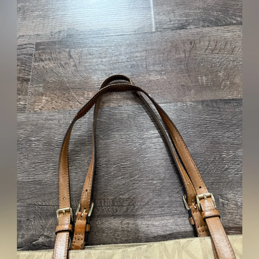 Michael Kors Brown Monogram‎ Tote Bag